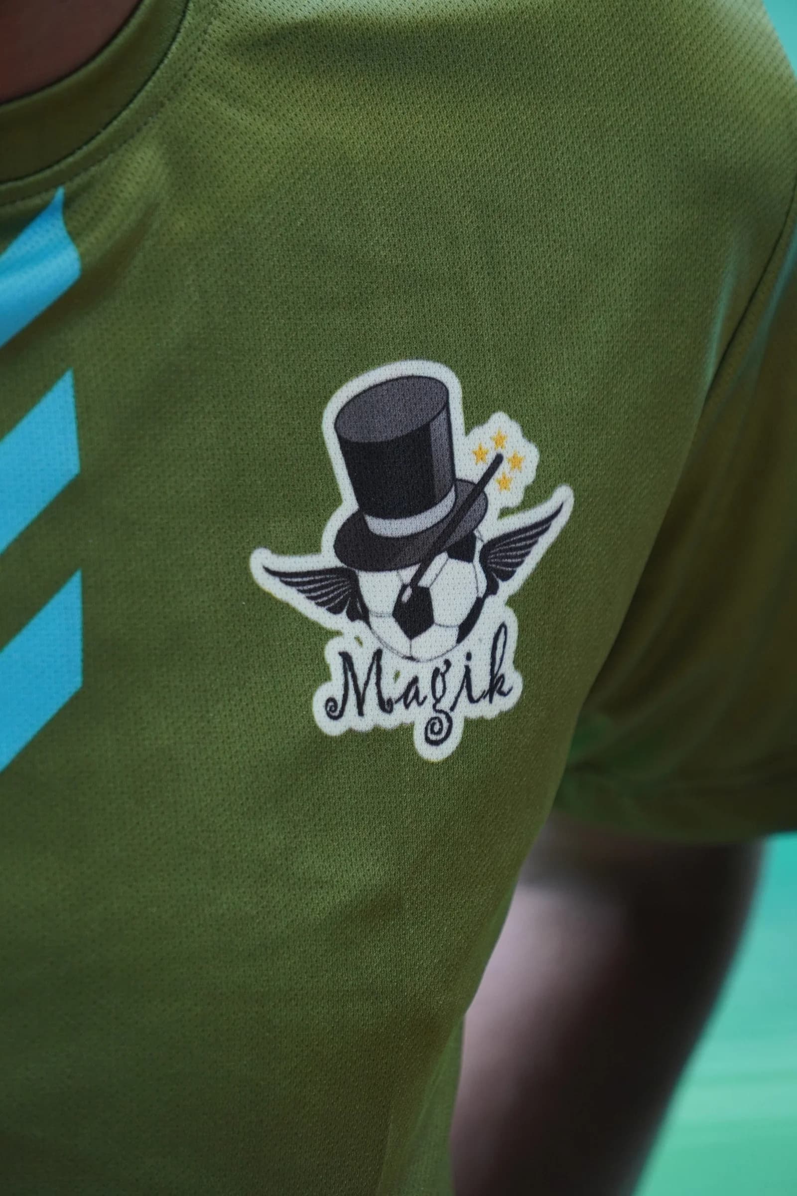 A Crest Where Trust Meets Magic